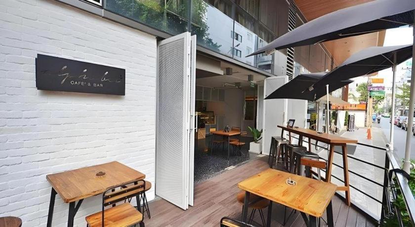 The Heritage Silom Hotel Banguecoque Exterior foto